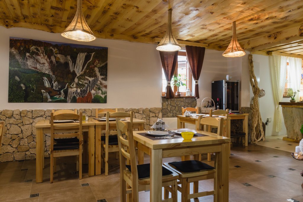 Rustic Lodge Plitvice,Lika-Senj>>Jezerce,4 star