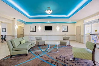 La Quinta Inn & Suites By Wyndham Corpus Christi Airport,Nueces>>Corpus Christi,3 star