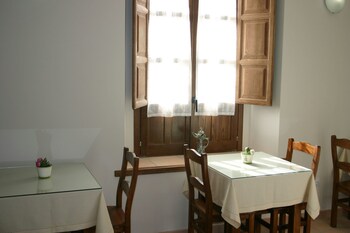 Santa Maria De Ubeda,Sabiote>>Jaen,1 star