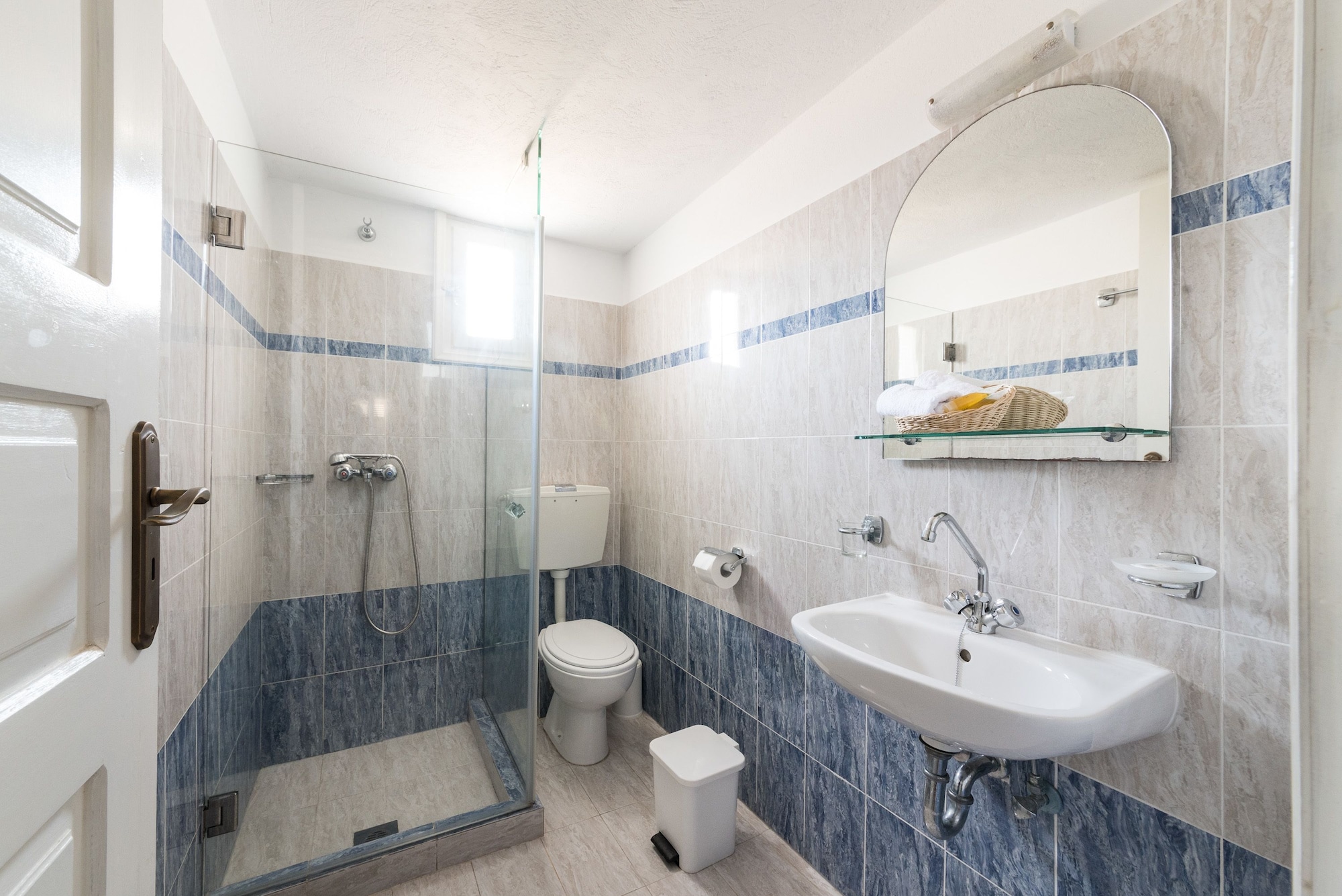 anchor suites