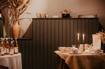 Stiftsgarden Tallnas,Tofteryd>>Skillingaryd,3.5 star