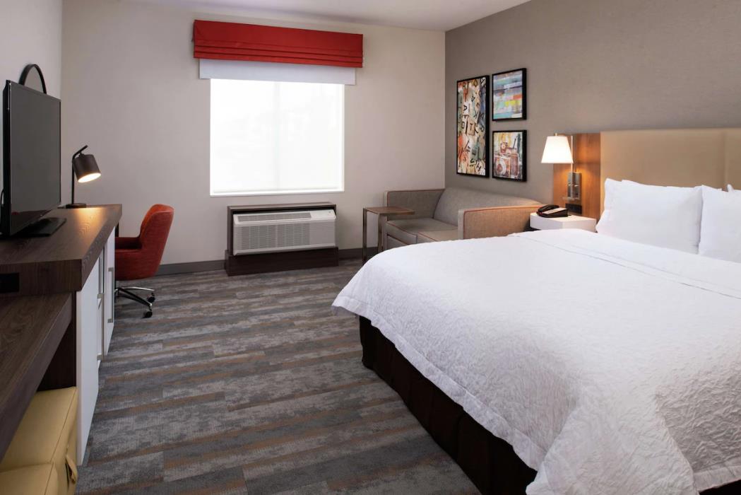 hampton inn and suites buena park