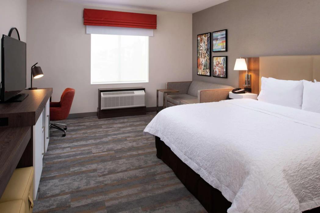 hampton inn and suites buena park