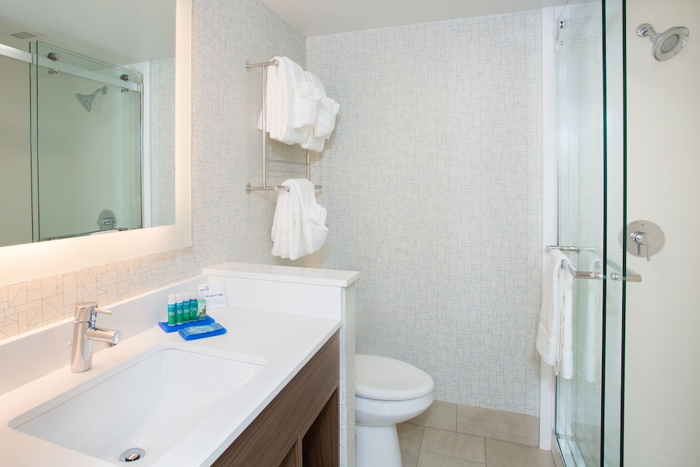 holiday inn express chelmsford an ihg hotel