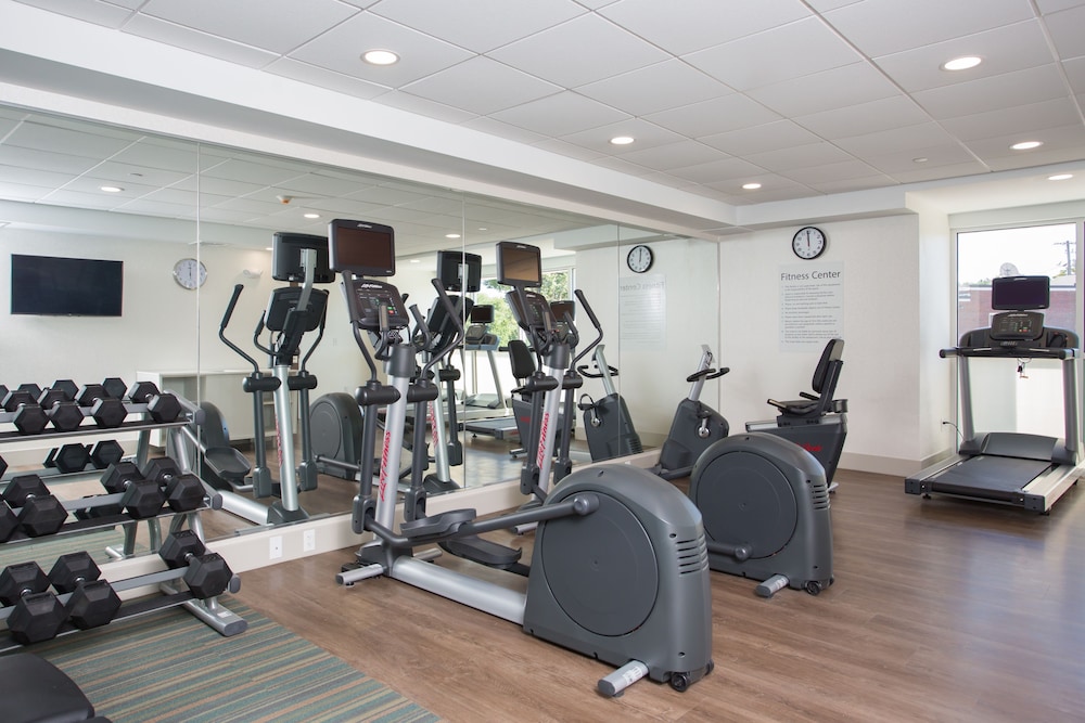 holiday inn express chelmsford an ihg hotel