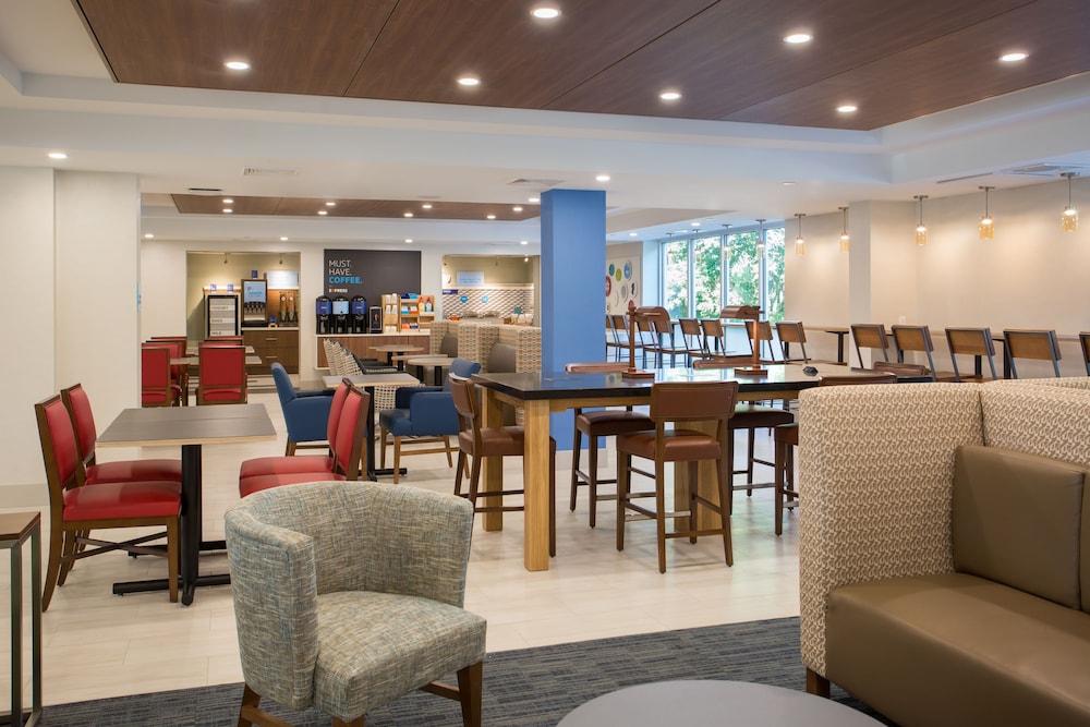 holiday inn express chelmsford an ihg hotel
