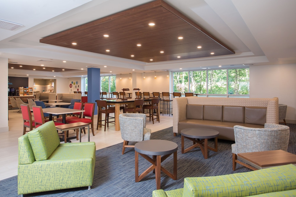 holiday inn express chelmsford an ihg hotel