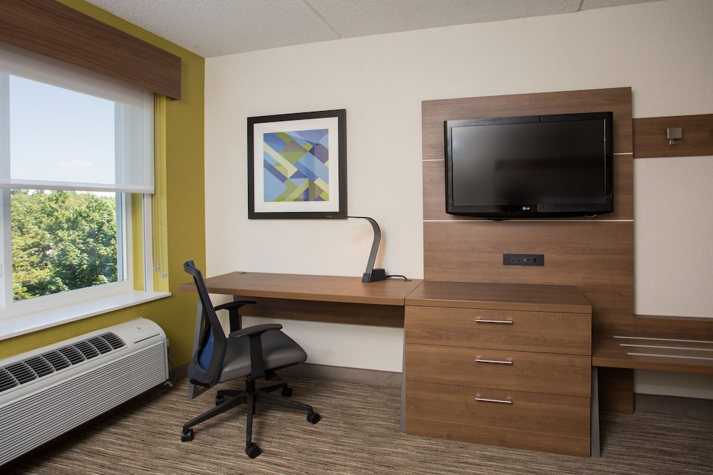 holiday inn express chelmsford an ihg hotel