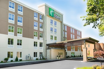 Holiday Inn Express Chelmsford, An Ihg Hotel,Lowell>>Chelmsford,2.5 star