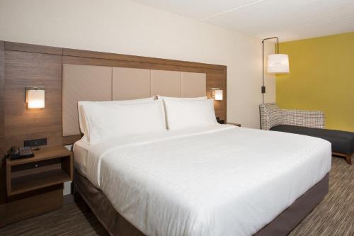 holiday inn express chelmsford an ihg hotel