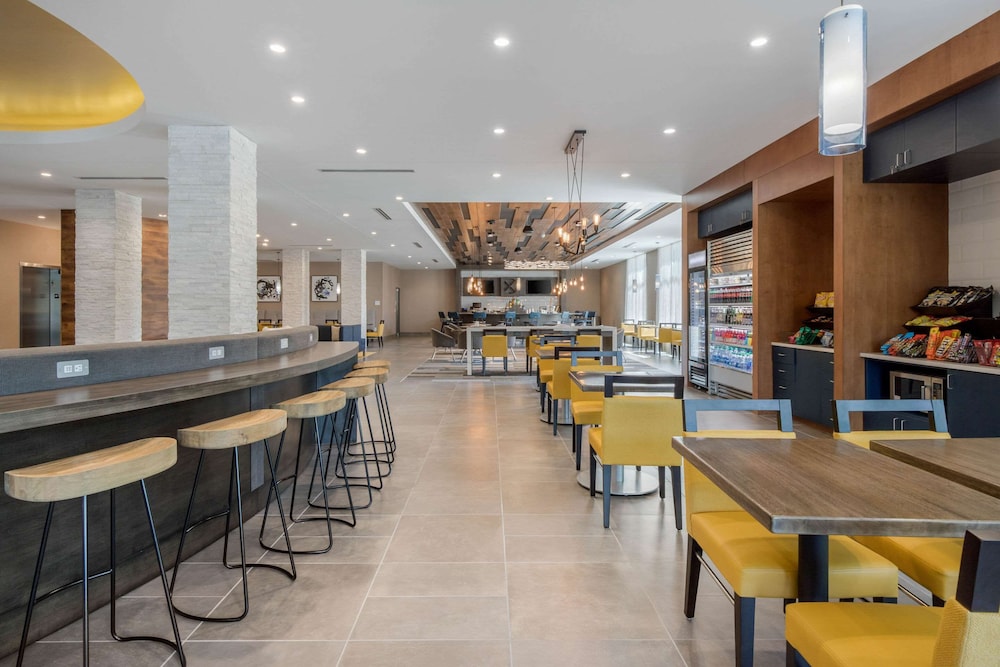 cambria hotel mount pleasant