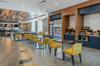 cambria hotel mount pleasant