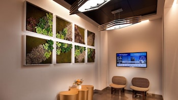 glo best western asheville tunnel road