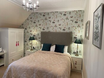 thistle house guest house