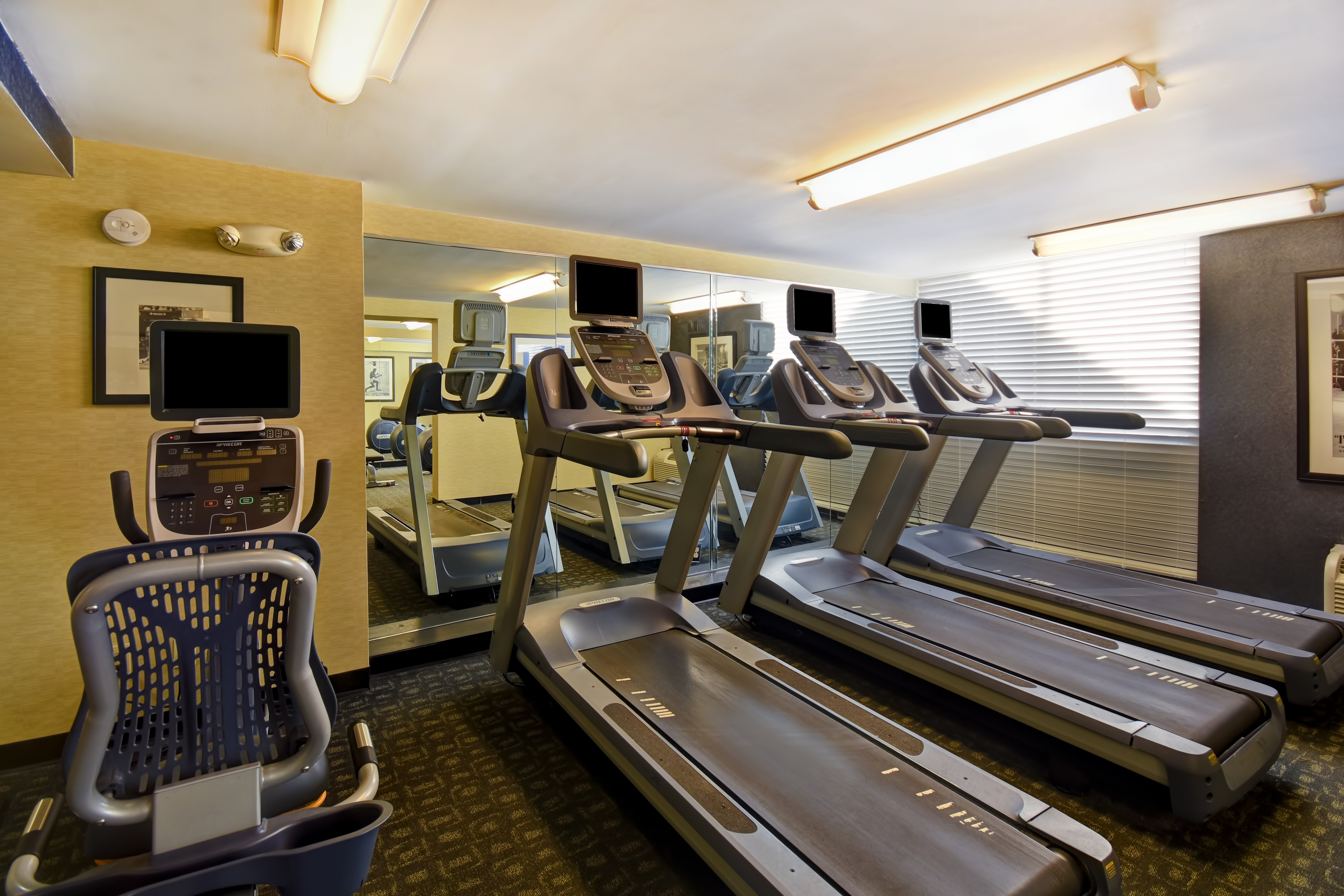 holiday inn cincinnati riverfront by ihg