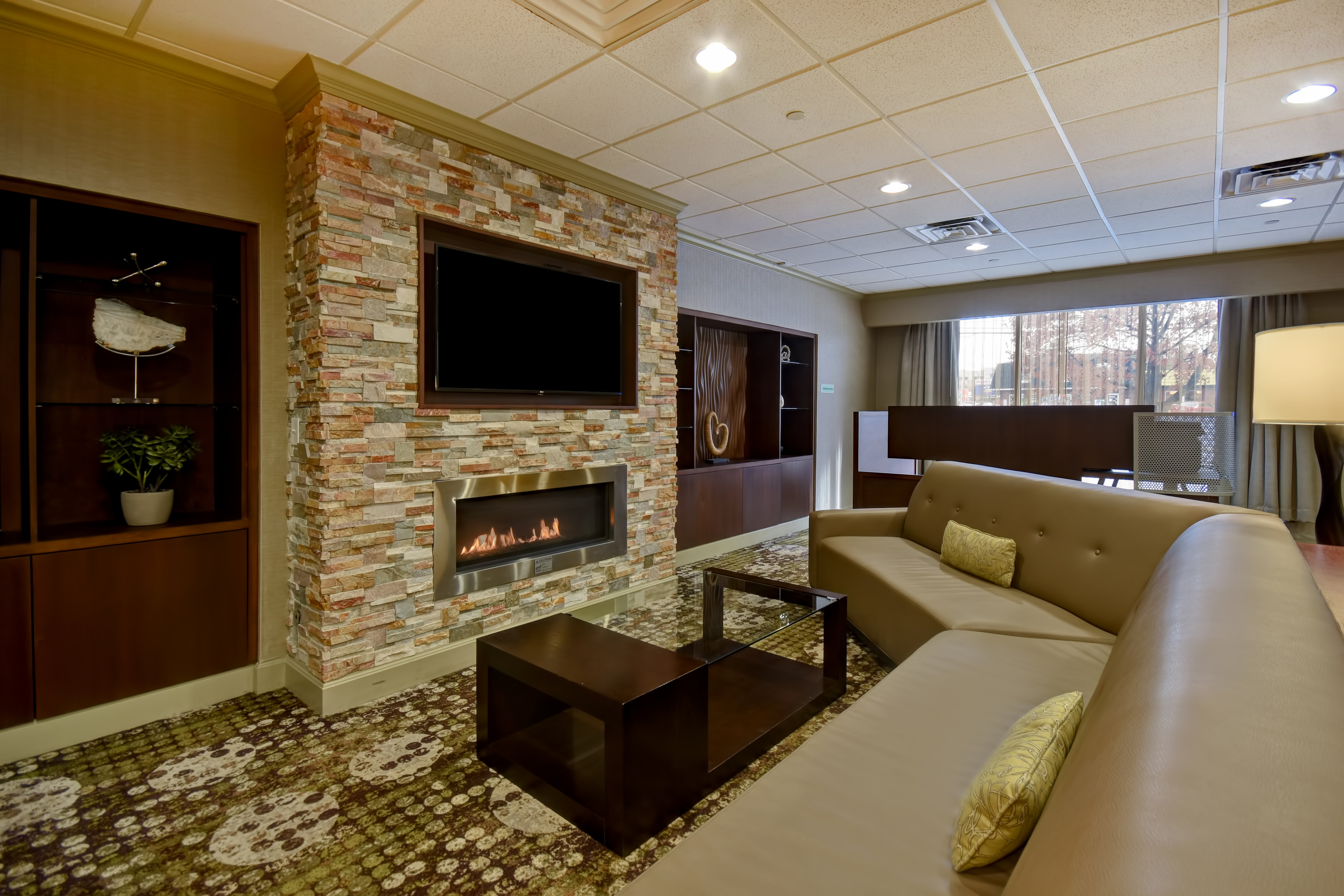 holiday inn cincinnati riverfront by ihg