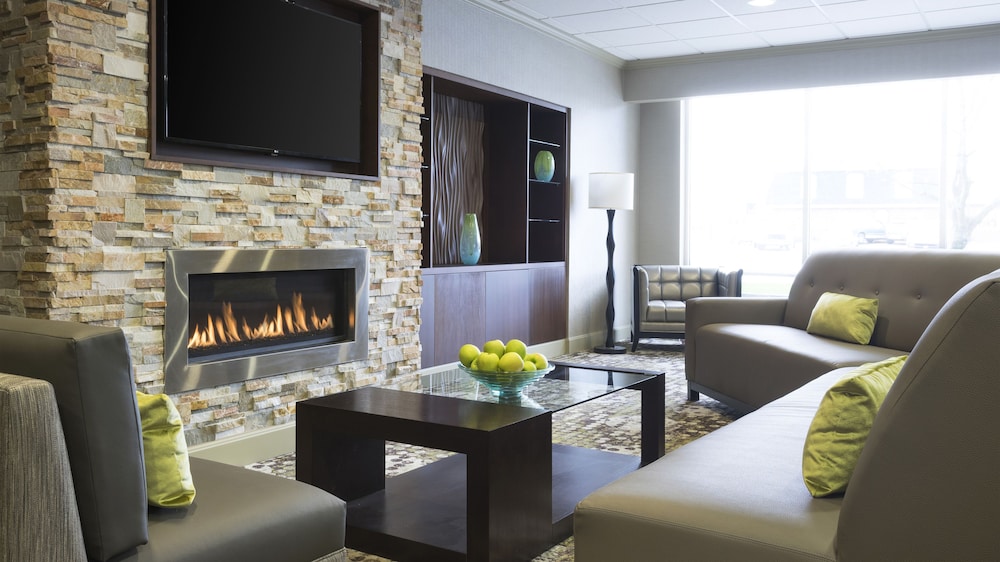 holiday inn cincinnati riverfront by ihg