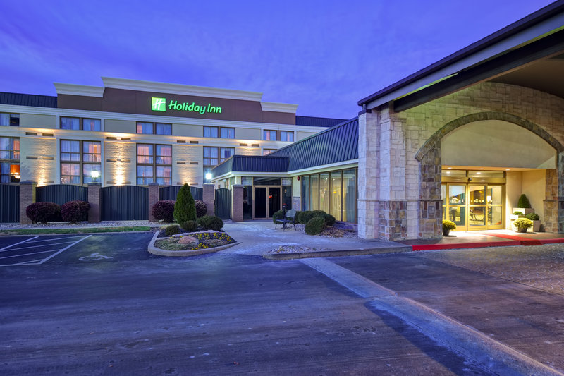 holiday inn cincinnati riverfront by ihg