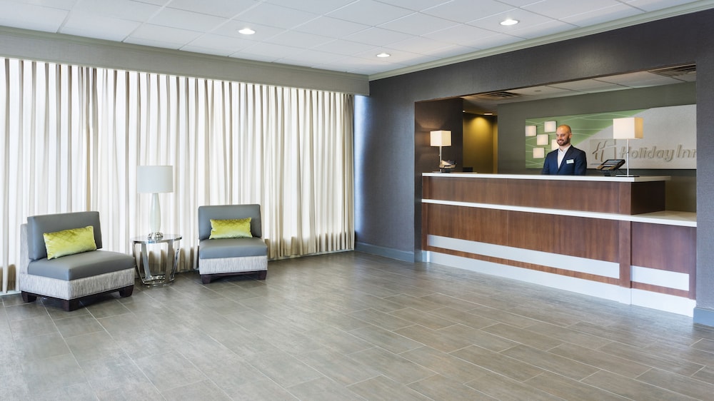 holiday inn cincinnati riverfront by ihg