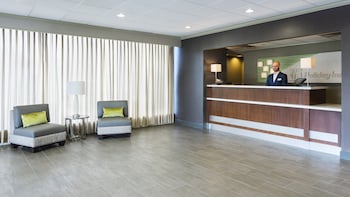 holiday inn cincinnati riverfront by ihg