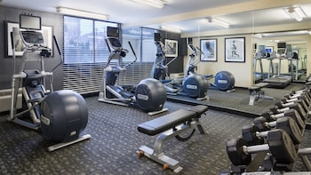 holiday inn cincinnati riverfront by ihg