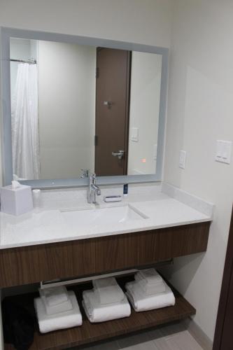 four points by sheraton edmonton west