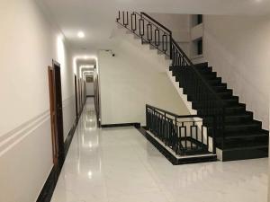 sky palace boutique hotel