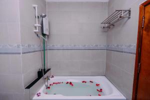 sky palace boutique hotel