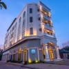 sky palace boutique hotel