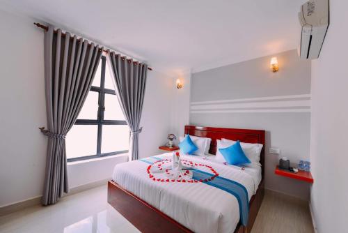 sky palace boutique hotel