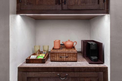 al seef heritage hotel dubai curio collection by hilton