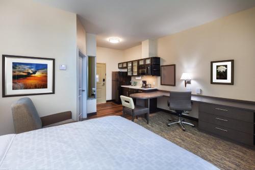 candlewood suites houston pasadena an ihg hotel