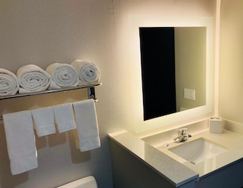 hotel glenpool