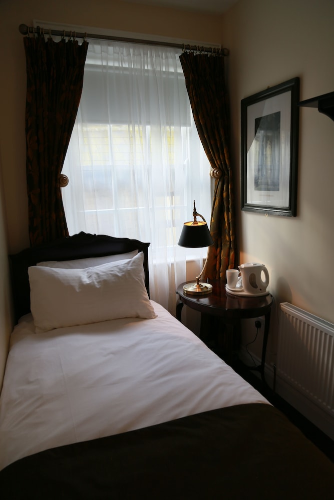 number 8 the townhouse