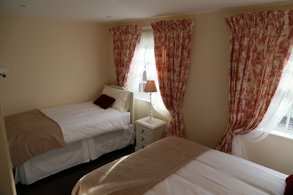 number 8 the townhouse