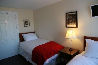 number 8 the townhouse