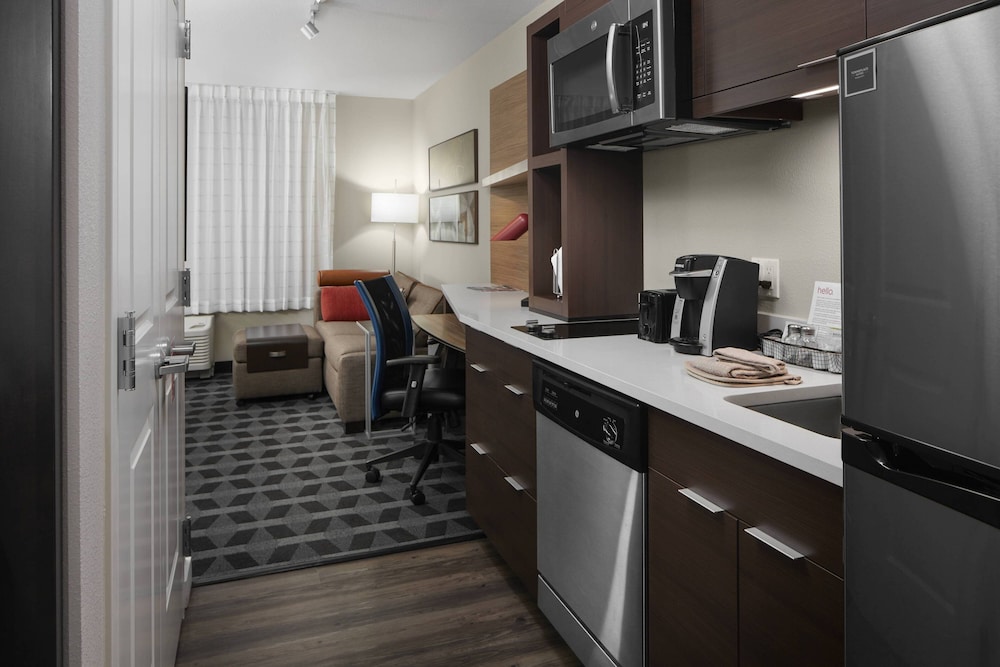 towneplace suites by marriott tampa south