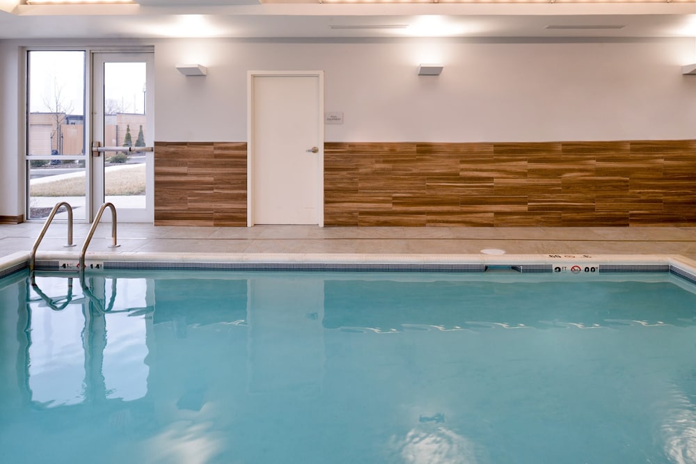 fairfield inn and suites by marriott columbus grove city