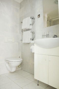 amicus hotel