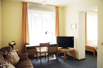 amicus hotel