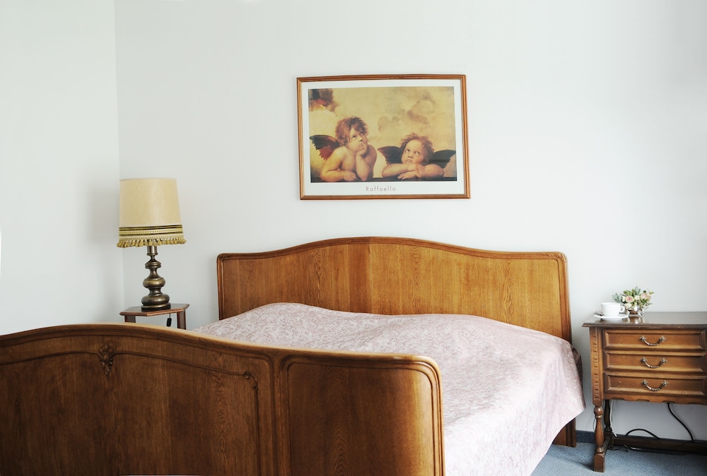 amicus hotel
