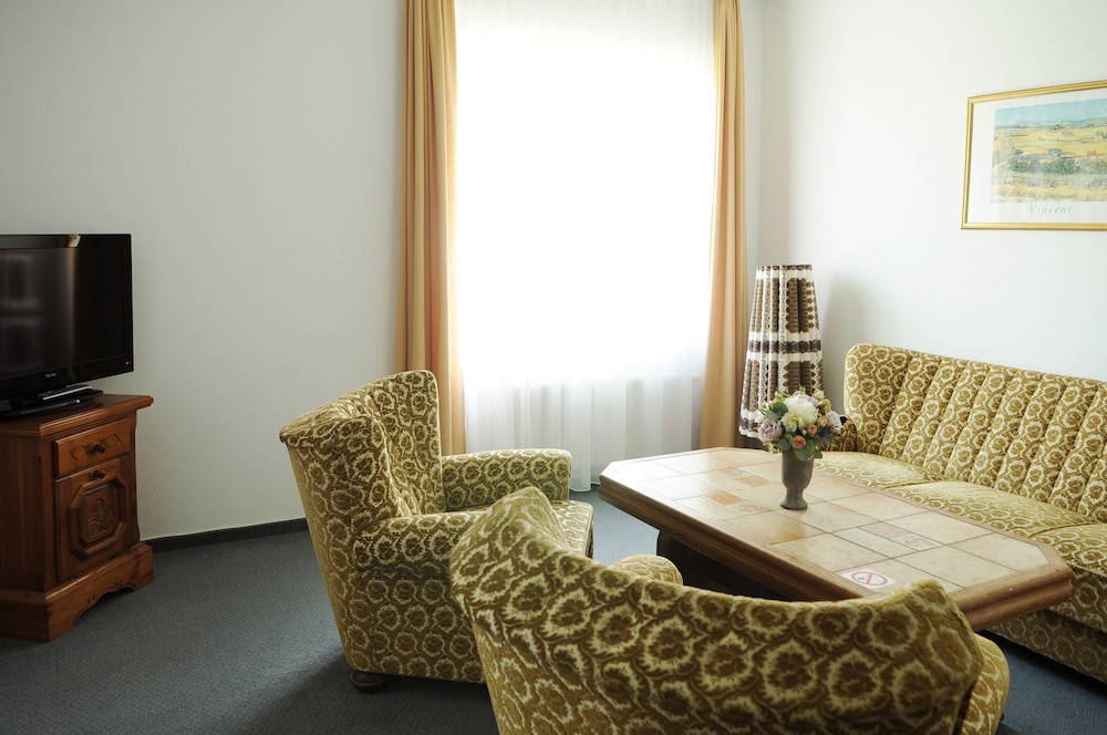 amicus hotel