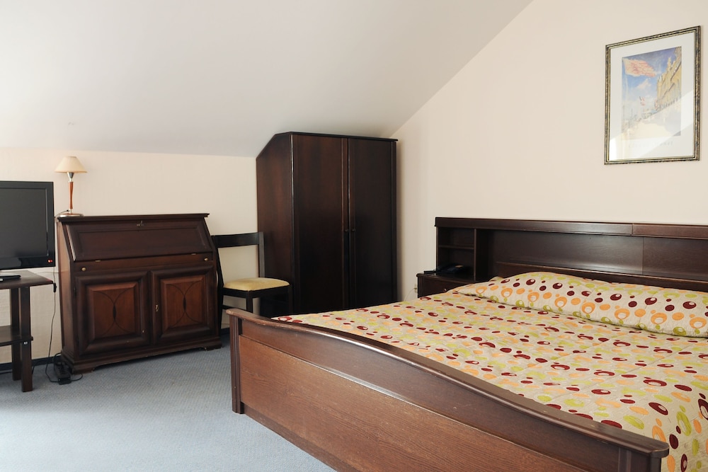 amicus hotel