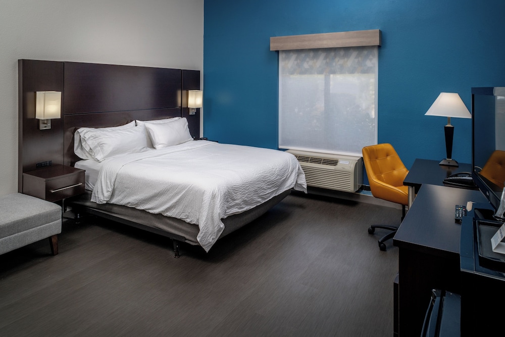 holiday inn express hotel and suites cross lanes by ihg