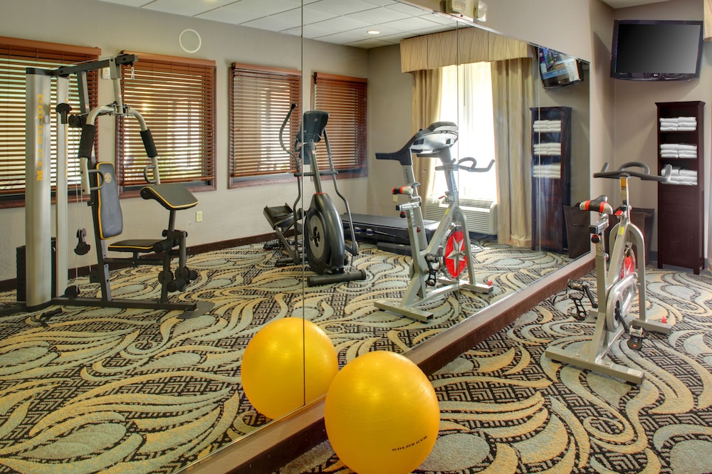 holiday inn express hotel and suites cross lanes by ihg