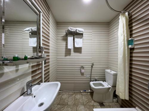 khaghani center hotel