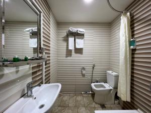 khaghani center hotel