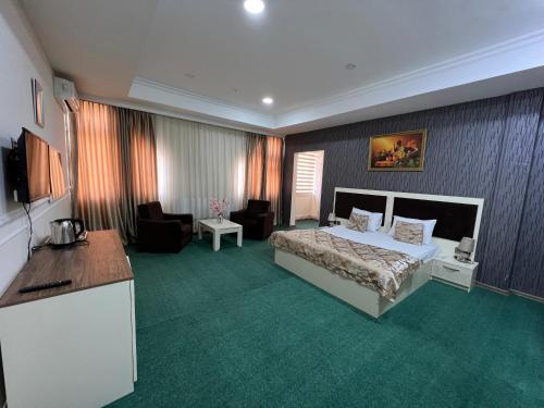 khaghani center hotel