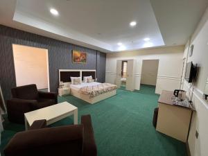 khaghani center hotel