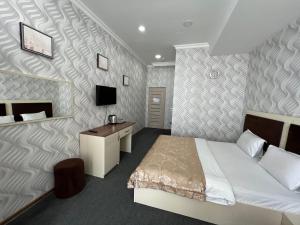 khaghani center hotel